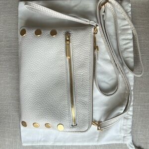 Hammitt Nash Sml - Calla Lily White/Brushed Gold Wristlet/Crossbody